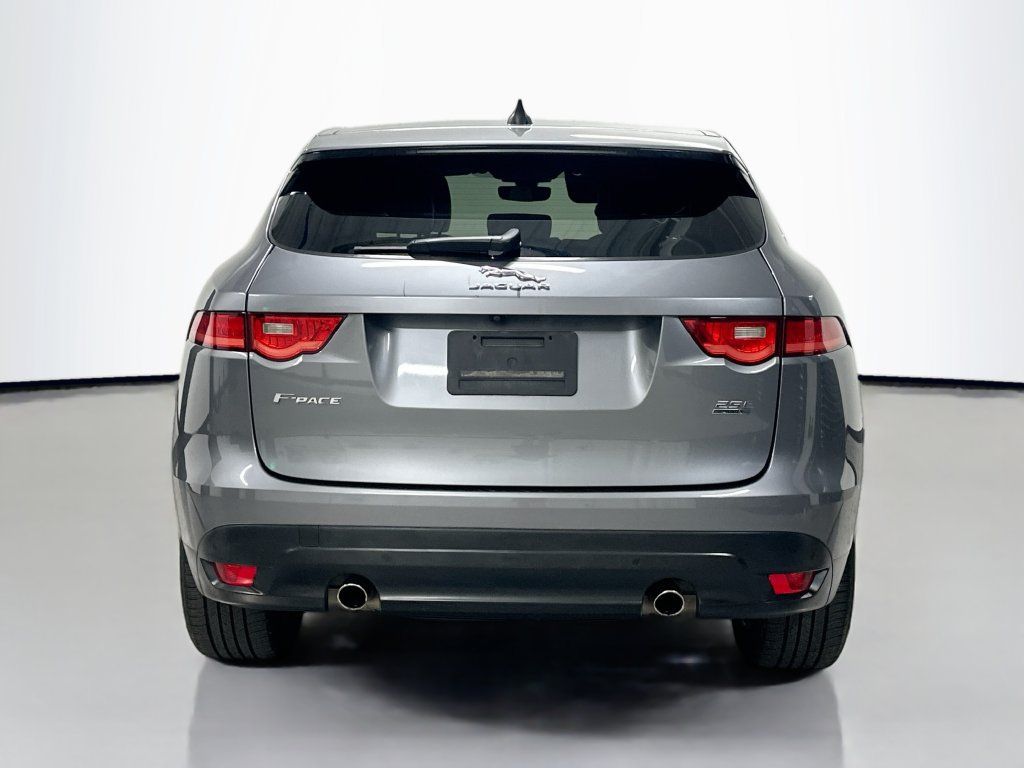 Used 2020 Jaguar F-PACE Premium AWD/4WD image 10