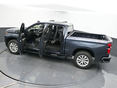 Used 2022 Chevrolet Silverado 1500 Custom w/ Safety Confidence Package image 62