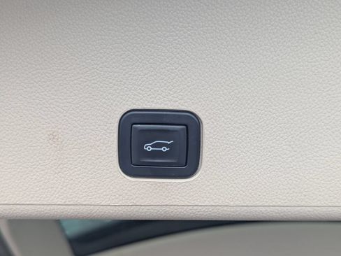Used 2014 Cadillac SRX Premium AWD/4WD image 33