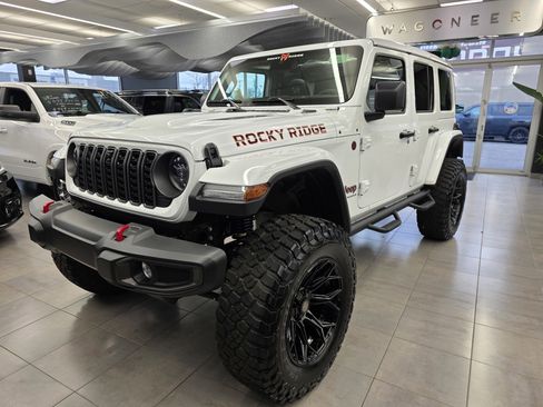 New 2025 Jeep Wrangler Unlimited Rubicon w/ Technology Group image 2