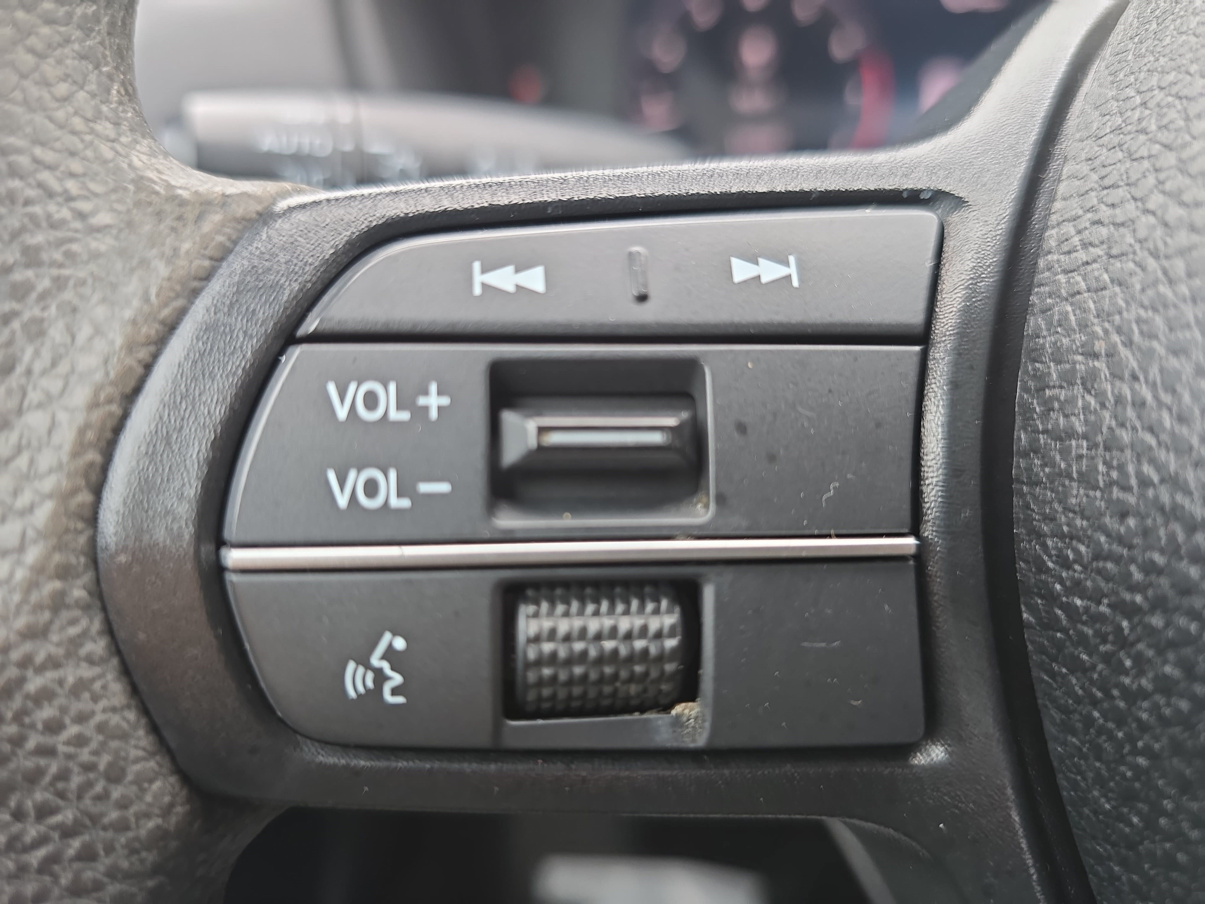 Used 2024 Honda Accord EX image 16