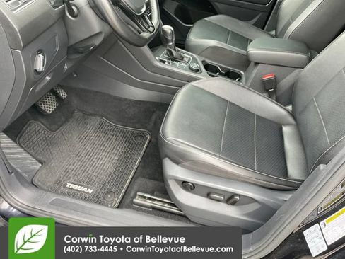 Used 2019 Volkswagen Tiguan SE w/ Panoramic Sunroof Package AWD/4WD image 18