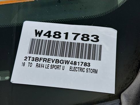 Used 2016 Toyota RAV4 LE image 27