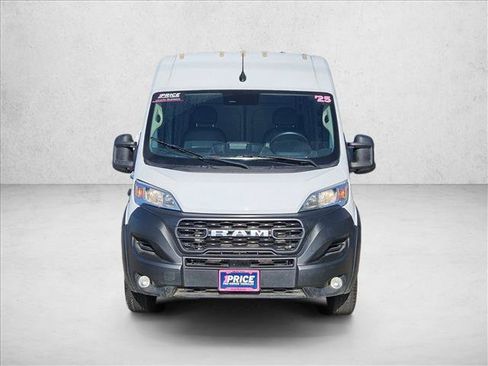 Used 2025 RAM ProMaster 2500 w/ Convenience Group FWD image 2