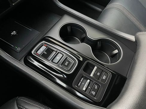 Certified 2025 Honda Pilot EX-L image 20