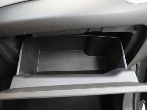 Used 2020 Chevrolet Equinox LS FWD image 38