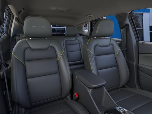 New 2026 Chevrolet Trax ACTIV FWD image 16