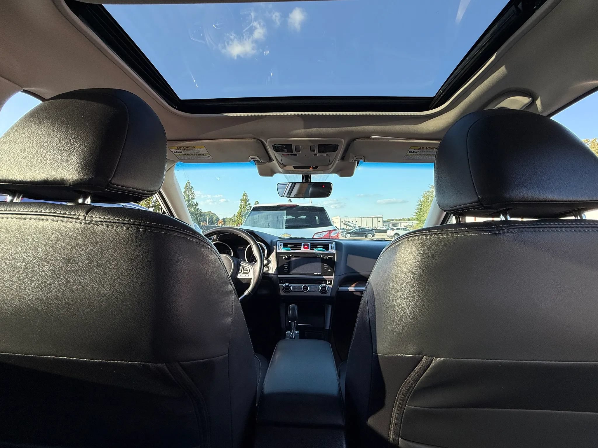 Used 2017 Subaru Outback 2.5i Limited AWD/4WD image 23