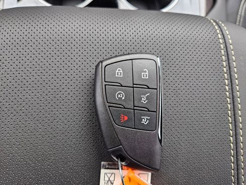 New 2026 GMC Yukon Elevation image 33