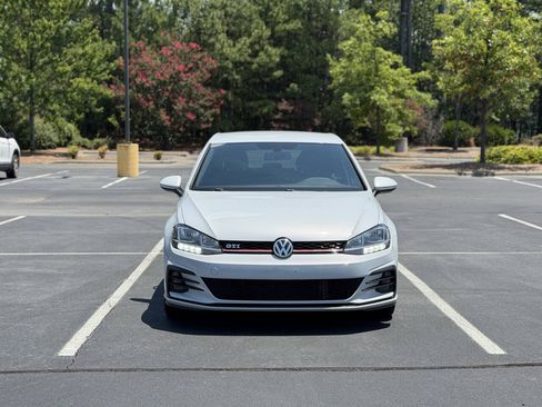 Used 2018 Volkswagen GTI S FWD image 2