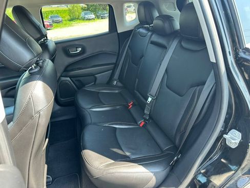 Used 2021 Jeep Compass Limited AWD/4WD image 10
