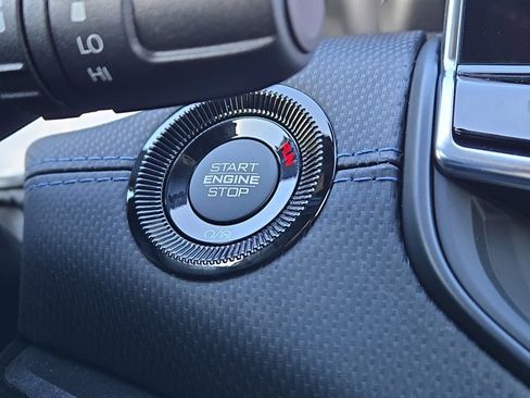 New 2026 Jeep Compass Latitude image 25