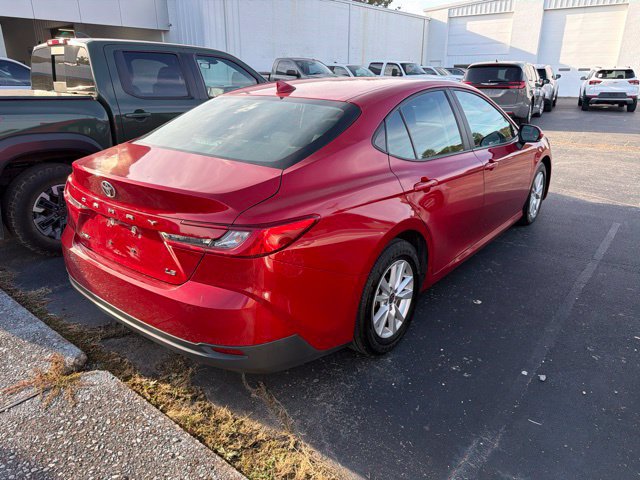 Used 2025 Toyota Camry LE FWD image 3