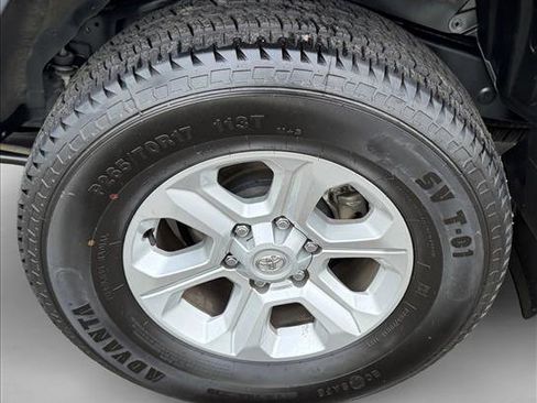 Used 2024 Toyota 4Runner SR5 image 9