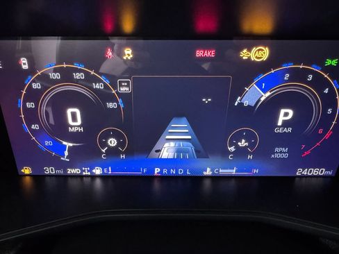 Certified 2025 Chevrolet Colorado Trail Boss AWD/4WD image 17