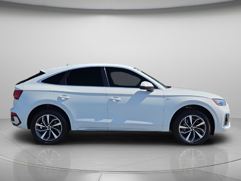 Used 2023 Audi Q5 2.0T Premium w/ Convenience Package AWD/4WD image 9