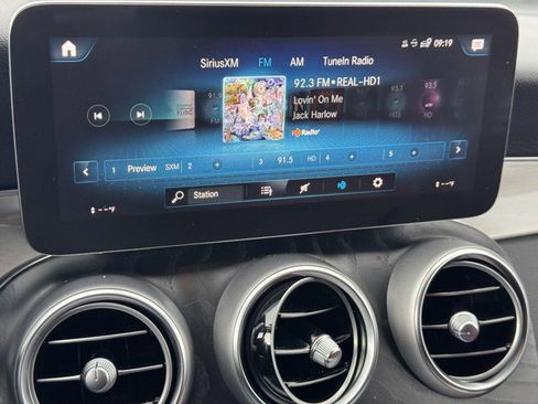 Used 2021 Mercedes-Benz GLC 300 image 14