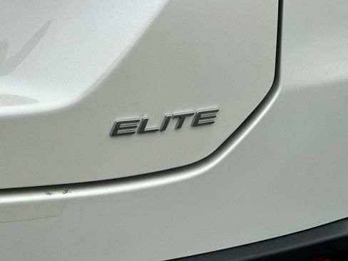 Certified 2025 Honda Pilot Elite image 29
