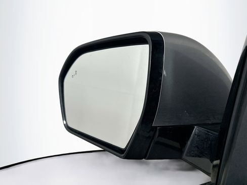 Used 2024 Ford Expedition XLT image 16