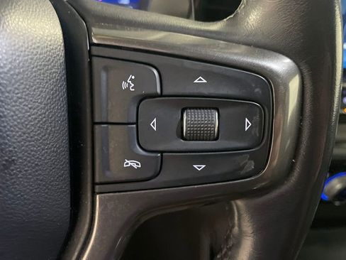 Used 2022 Chevrolet Silverado 1500 ZR2 w/ Technology Package image 34