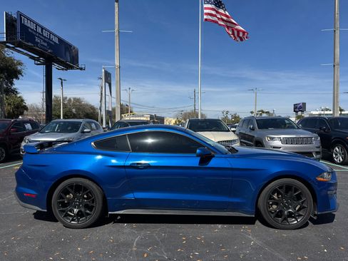 Used 2018 Ford Mustang Premium w/ Ecoboost Performance Package image 3