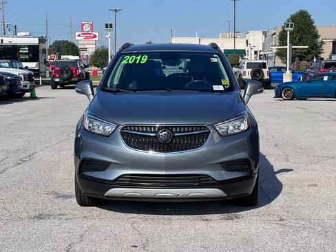 Used 2019 Buick Encore Preferred FWD image 2