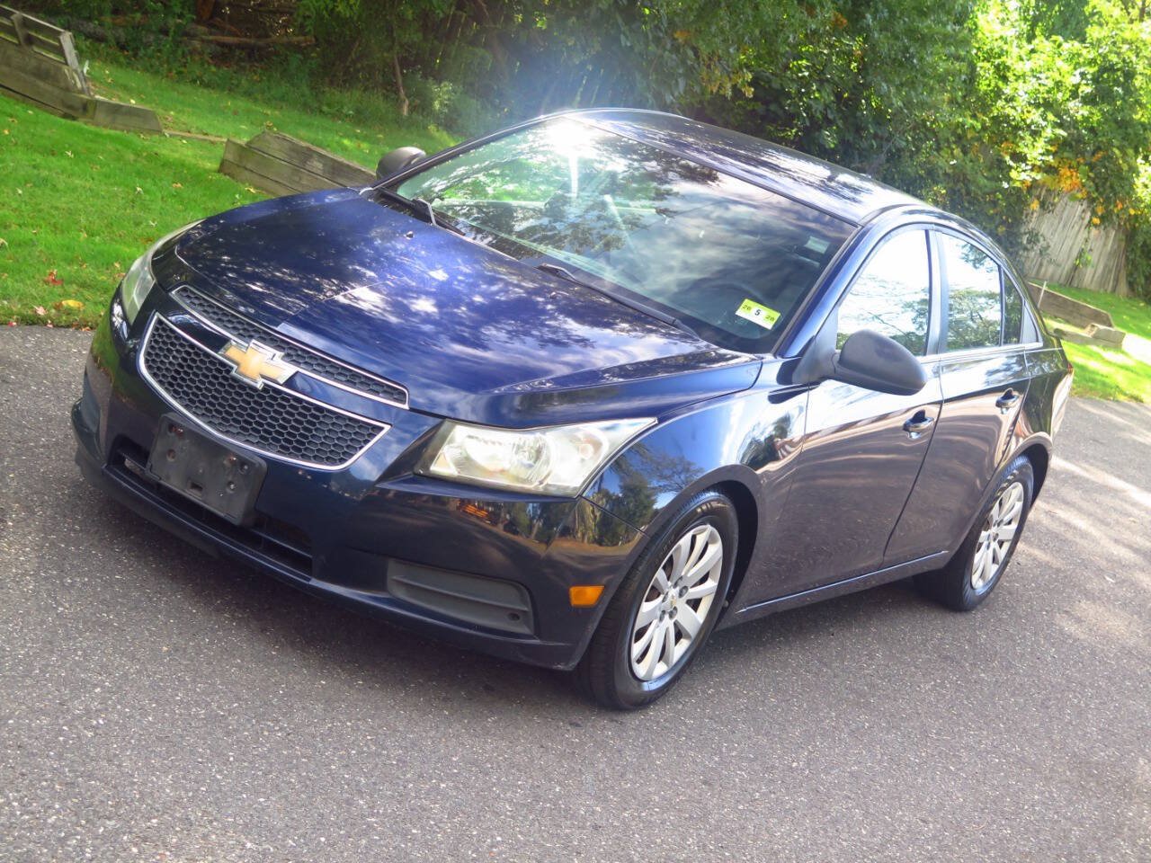 Used 2011 Chevrolet Cruze LS w/ Connectivity Package FWD image 31
