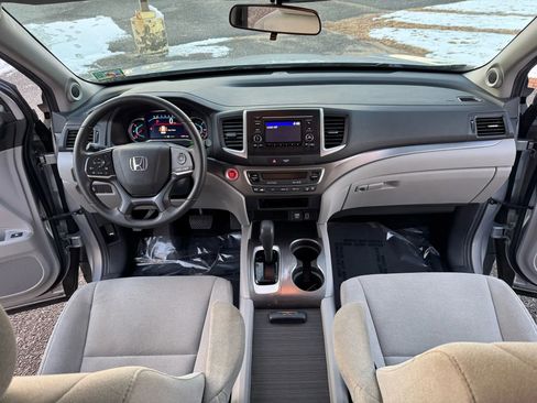 Used 2019 Honda Pilot LX image 22