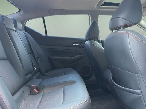 Certified 2023 Nissan Altima 2.5 SR w/ SR Premium Package image 19