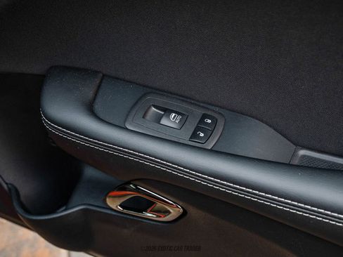 Used 2020 Dodge Challenger SRT Hellcat Redeye image 23