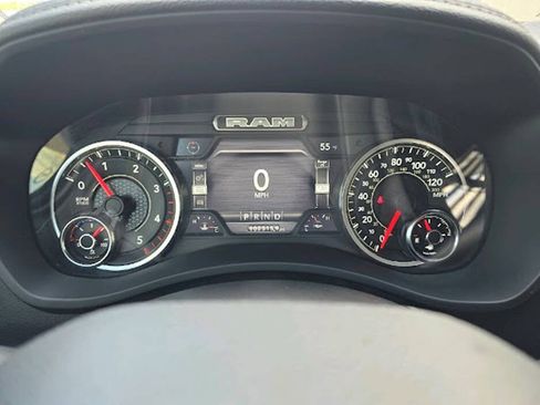 Used 2023 RAM 2500 Laramie AWD/4WD image 12