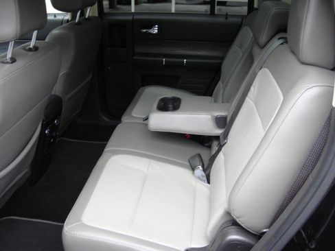 Used 2019 Ford Flex Limited w/ Limited Appearance Package image 8