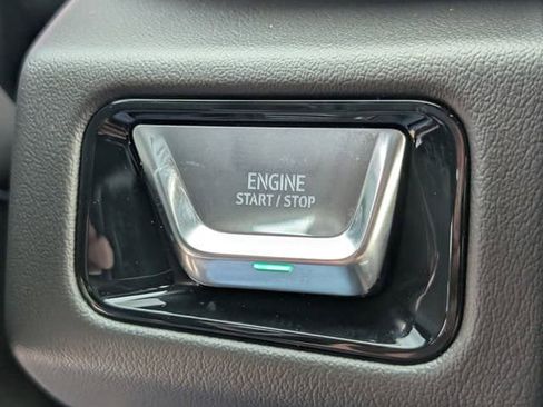 New 2026 GMC Yukon Denali w/ Sun & Power Step Package AWD/4WD image 15