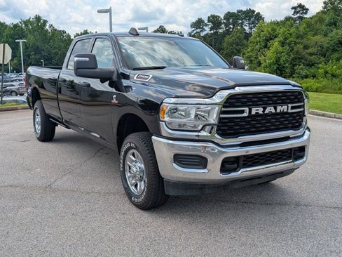 Used 2024 RAM 2500 Tradesman w/ Towing Technology Group AWD/4WD image 5