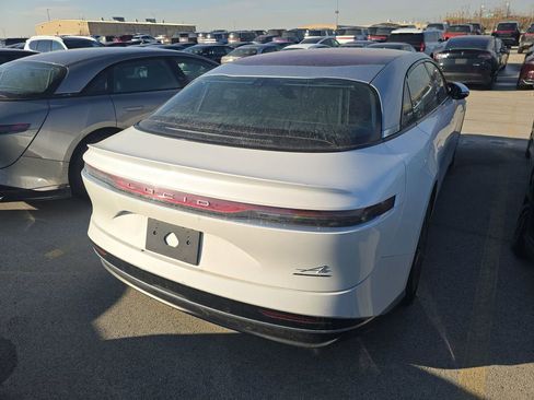 Used 2024 Lucid Air Touring image 2
