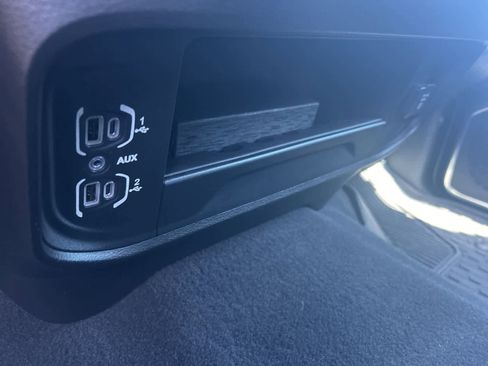 Used 2024 RAM 2500 Laramie w/ Night Edition image 65