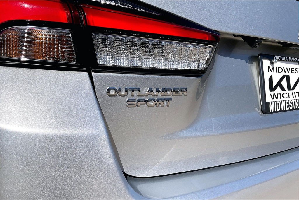 Used 2025 Mitsubishi Outlander Sport AWD image 8