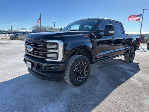 Certified 2025 Ford F250 Platinum image 13