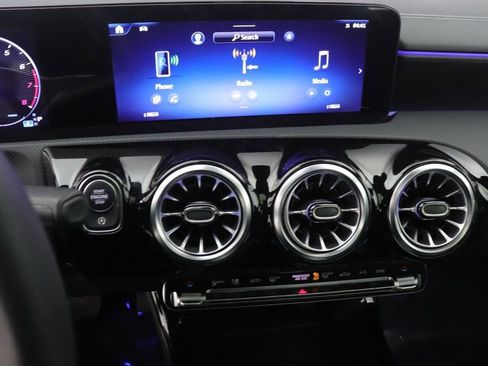 Certified 2026 Mercedes-Benz CLA 250 image 11