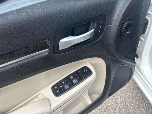 Used 2016 Chrysler 300 C w/ Safetytec Plus Group RWD image 12