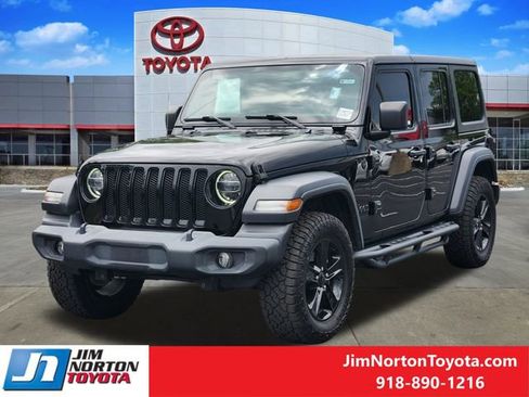 Used 2020 Jeep Wrangler Unlimited Sport AWD/4WD image 3