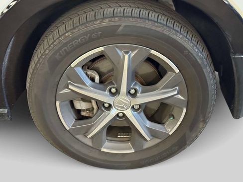 Certified 2024 Honda HR-V EX-L image 3