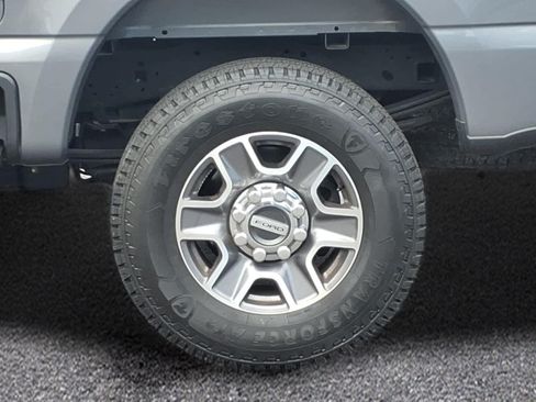 Used 2024 Ford F250 Lariat AWD/4WD image 3