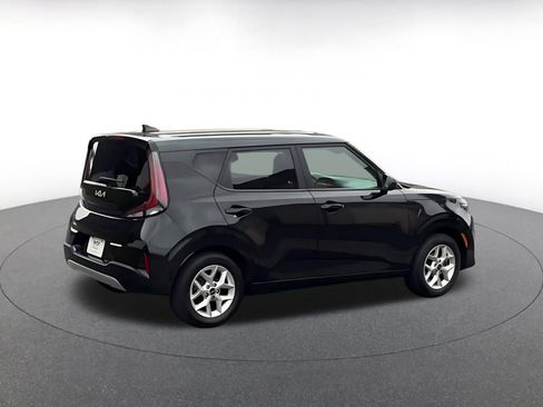 Used 2025 Kia Soul LX w/ LX Technology Package image 15