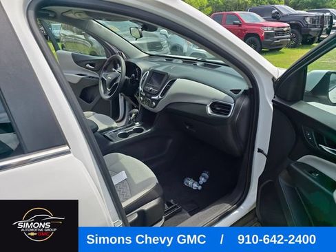 Used 2022 Chevrolet Equinox LT FWD image 39