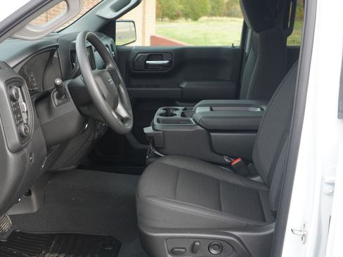 New 2026 Chevrolet Silverado 1500 Custom Trail Boss w/ LPO, Dark Essentials Package image 24