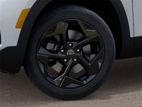 New 2026 Kia Seltos EX w/ EX Sunroof Package image 9