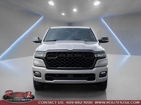 New 2026 RAM 1500 4x4 Crew Cab image 7