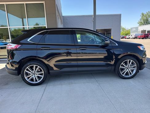 Certified 2024 Ford Edge Titanium w/ Equipment Group 301A AWD/4WD image 10