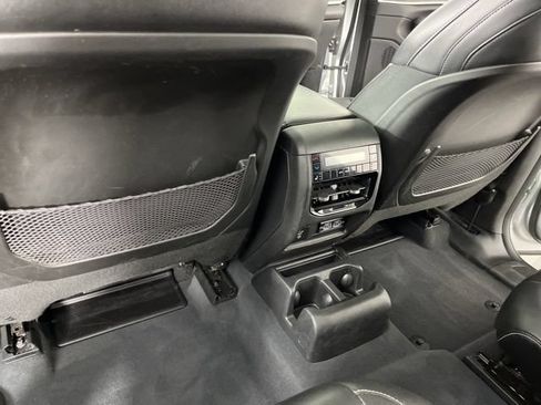 Used 2023 Jeep Grand Cherokee L Limited AWD/4WD image 45